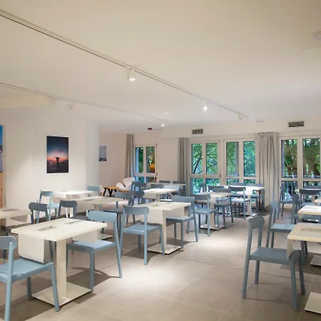 Casual De Olas Отель 2*