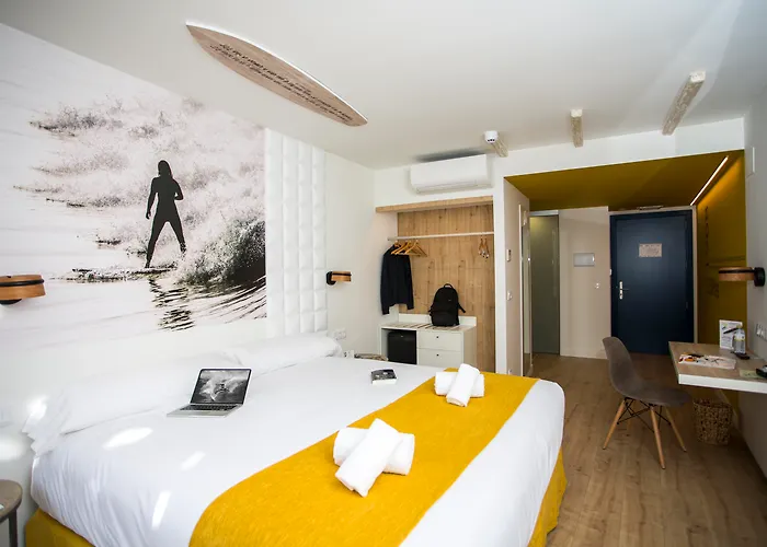 ホテル Casual De Olas サン・セバスティアン