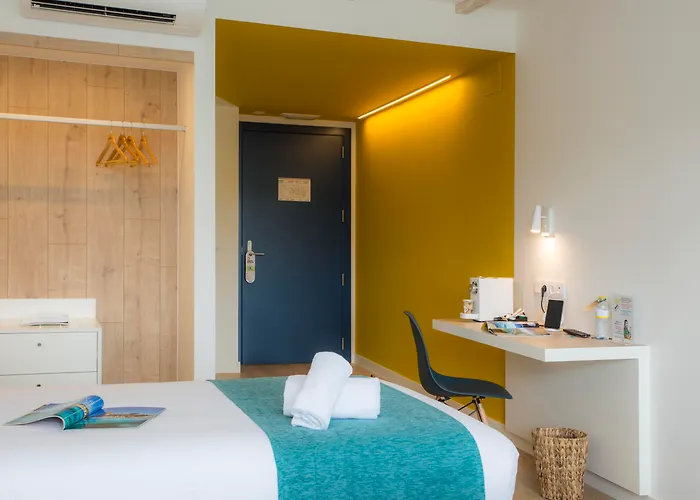 ホテル Casual De Olas 2*