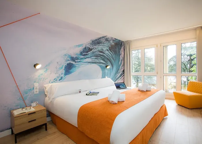 ホテル Casual De Olas サン・セバスティアン