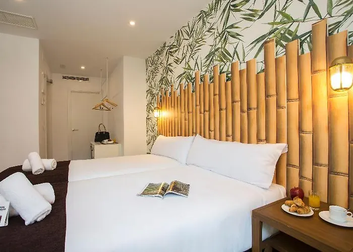 ホテル Casual De Olas 2*