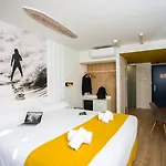 ホテル Casual De Olas サン・セバスティアン