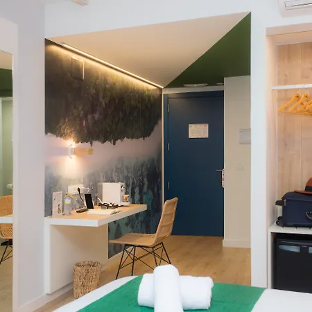 Casual De Olas Hotel