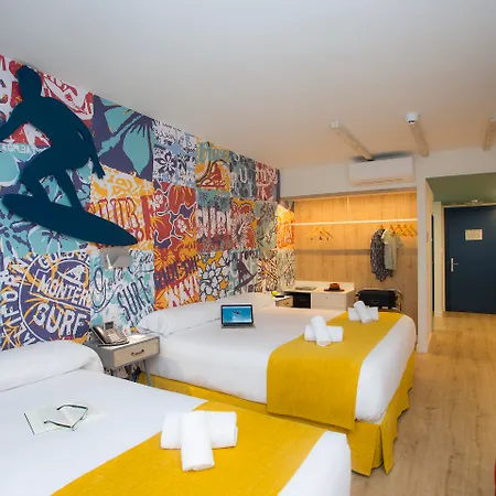 Hotel Casual De Olas 2*