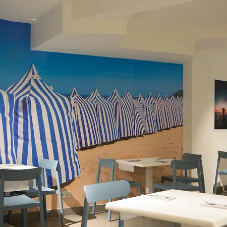 Casual De Olas Hotel