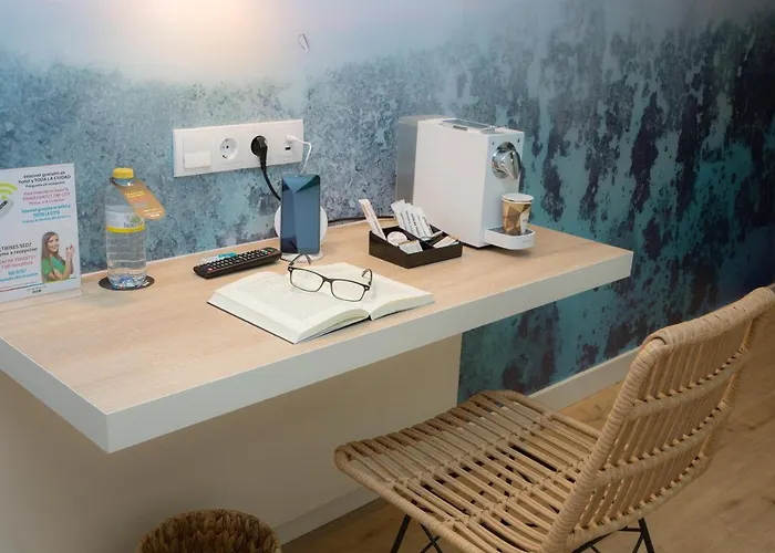 מלון Casual De Olas 2*