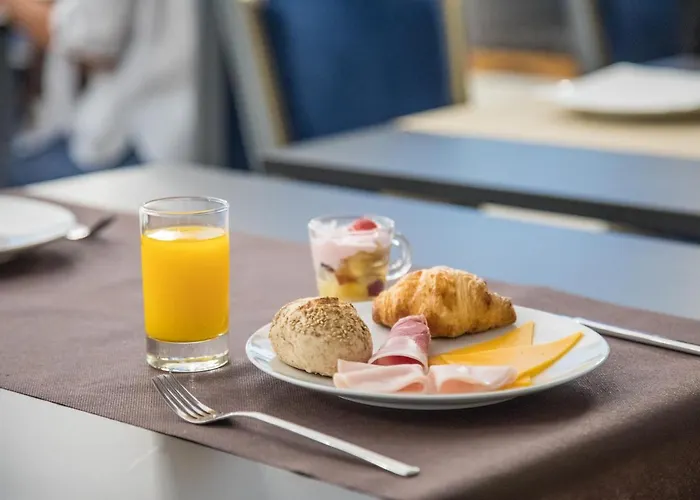 Отель Casual De Olas Сан-Себастьян